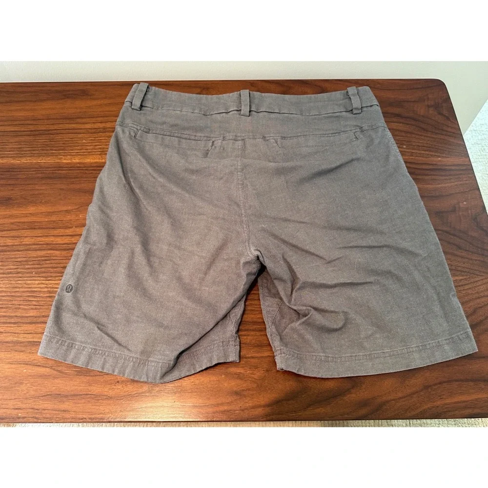 Lululemon ABC Commission Shorts Mens 34 Grey Chino Style Golf Casual 9